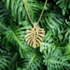 Monstera Leaf Pendant in Yellow Gold 22mm - Image 2