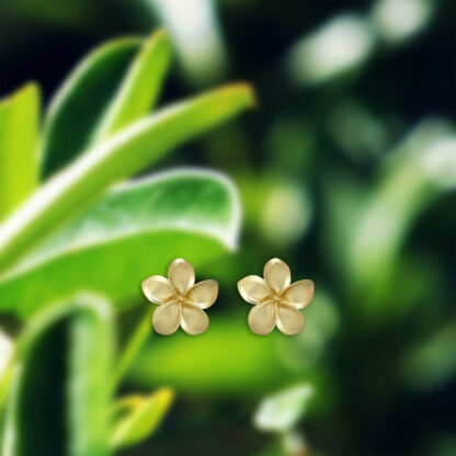 Queen Plumeria Stud Earrings in 9mm - Image 2