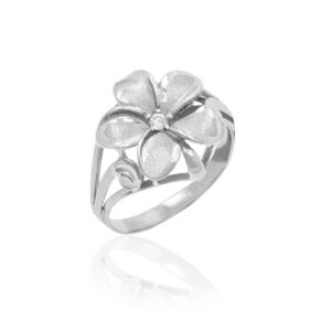 Queen Plumeria Diamond Basket Ring