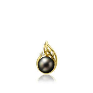 Diamond Maile Pendant with Tahitian Black Pearl